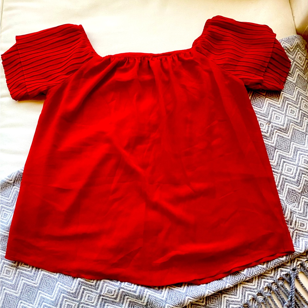 Naked Zebra Red Pleated Sleeve Blouse Size Large
